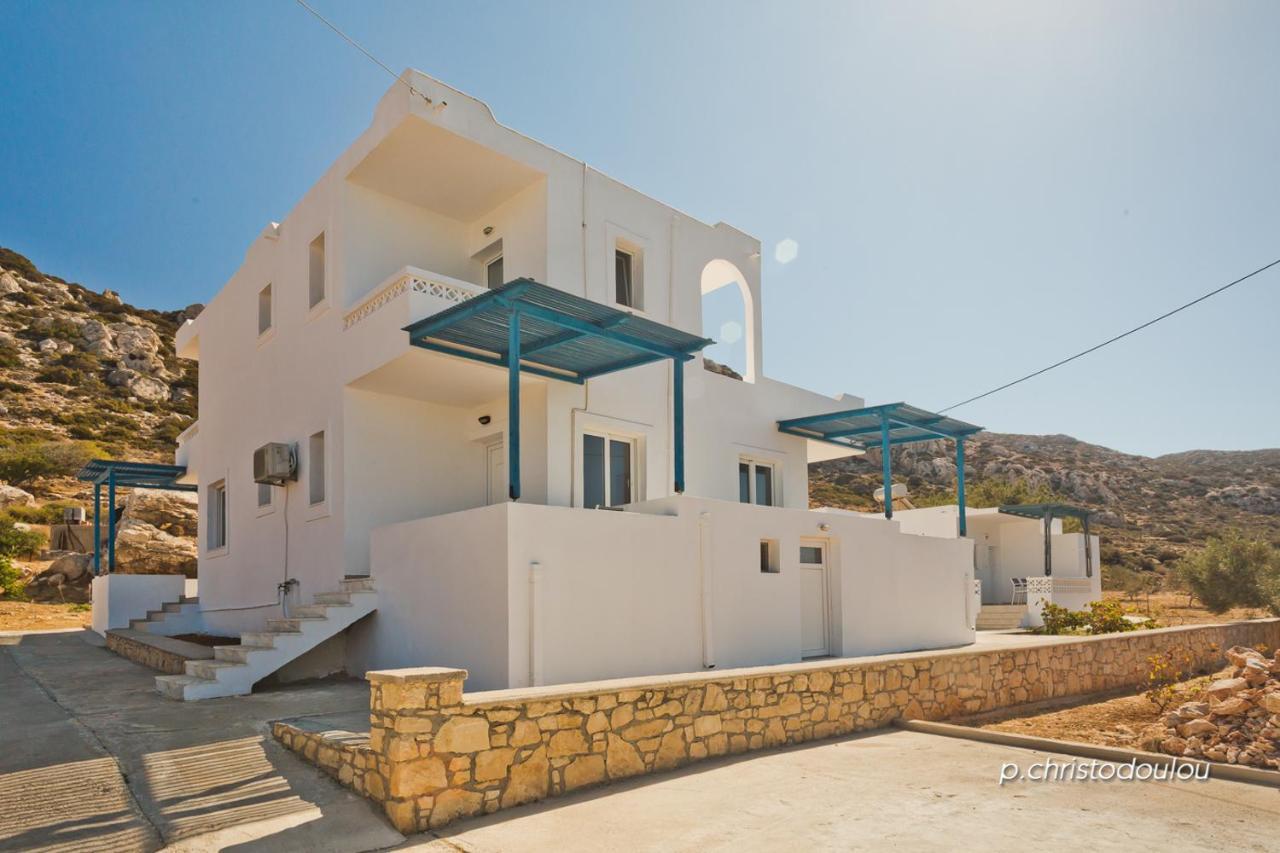 Albatros Studios & Apartments Lefkos  Luaran gambar